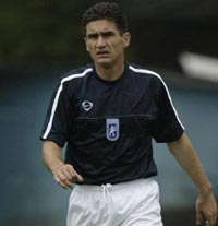 Au schimbat antrenorul după prima etapă