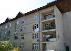 Internatele liceelor, „hoteluri” pe timpul verii pentru muncitori și excursioniști