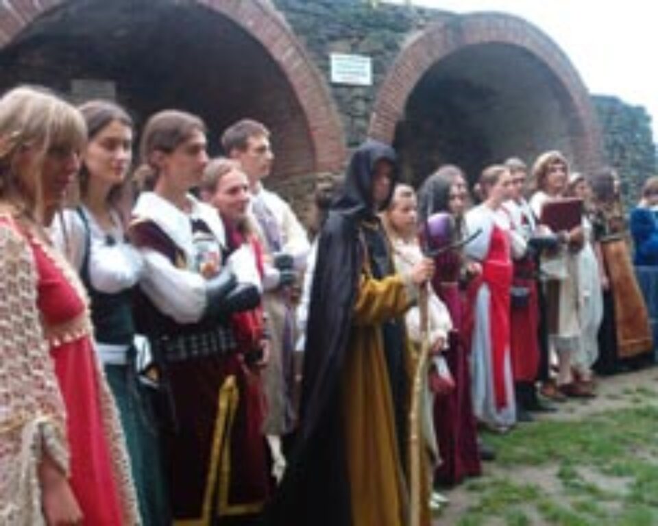 Festivitatea de deschidere a primei ediții a Festivalului Medieval „Ștefan cel Mare”
