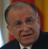 Ion Iliescu: Desecretizarea dosarelor reabilitează fosta Securitate