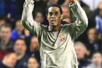 Ronaldinho, la mâna lui Cosmin Olăroiu şi Răzvan Lucescu