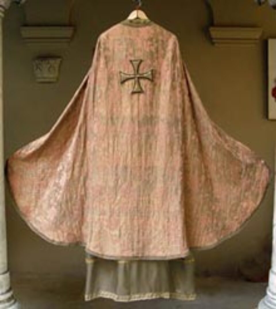 Îmbrăcarea Veșmintelor Îmbrăcarea Veșmintelor