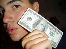 Campanie MIE "anti-șpagă" la posturile de vamă și poliția de frontieră