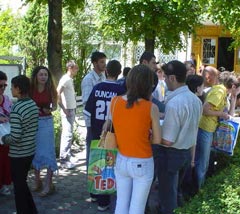 300 de absolvenți de liceu trec azi prin emoțiile primei probe din cadrul bacului de toamnă