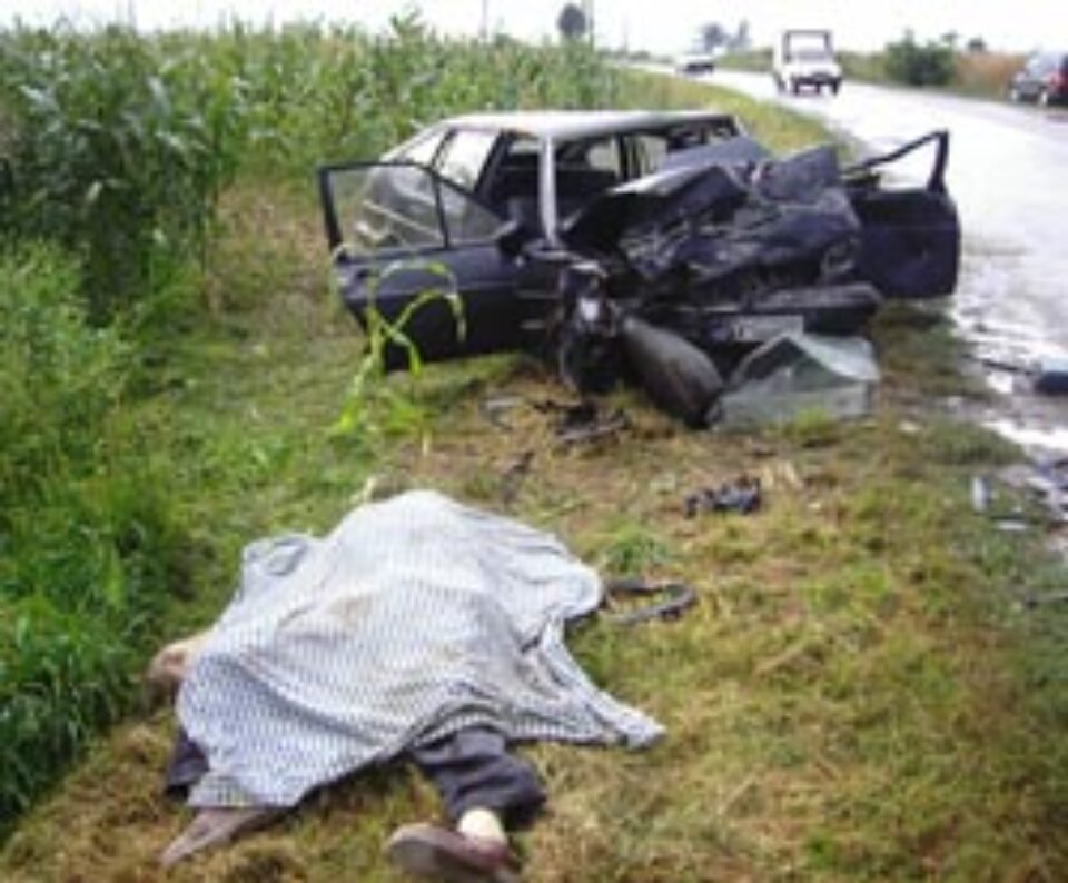 Încă o persoană a decedat, în urma cumplitului accident de la Dumbrăveni Încă o persoană a decedat, în urma cumplitului accident de la Dumbrăveni