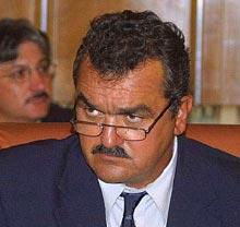 Miron Mitrea: Lipsa de caracter stă la baza oricărei plecări din partid