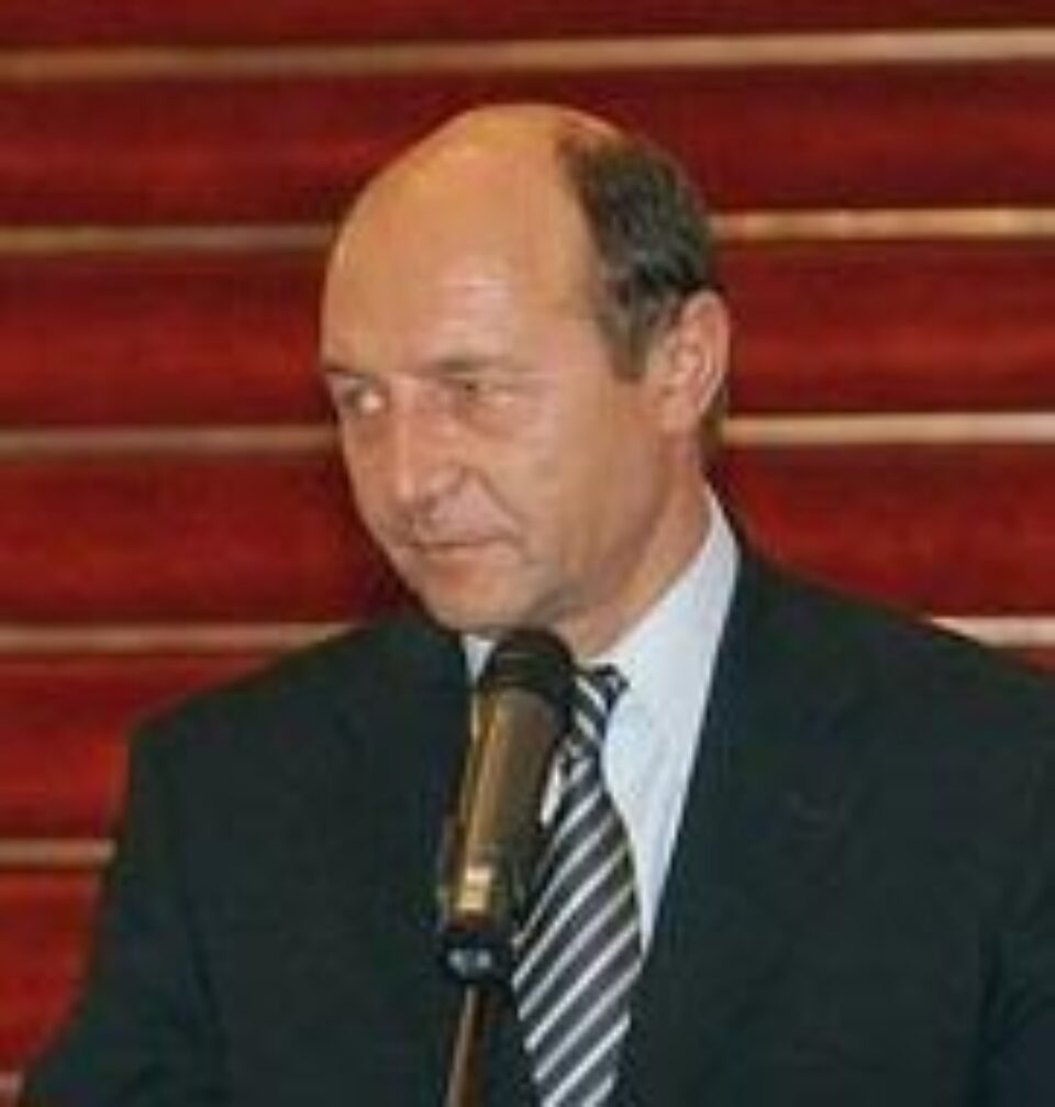 Băsescu a propus CSAT desecretizarea dosarelor șefilor cultelor
