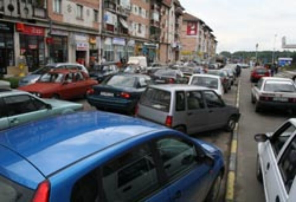 Semafoarele blocate au generat haos pe străzile Sucevei Semafoarele blocate au generat haos pe străzile Sucevei