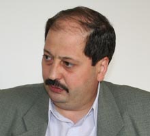 Două miliarde de lei pentru achiziționarea de mobilier nou în școli