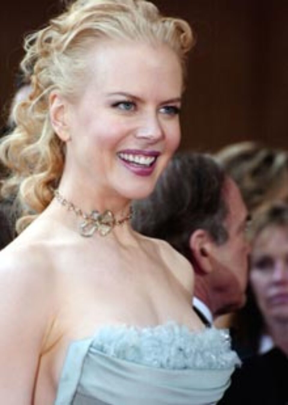 Abdomenul lui Nicole Kidman este la fel de plat ca intotdeauna