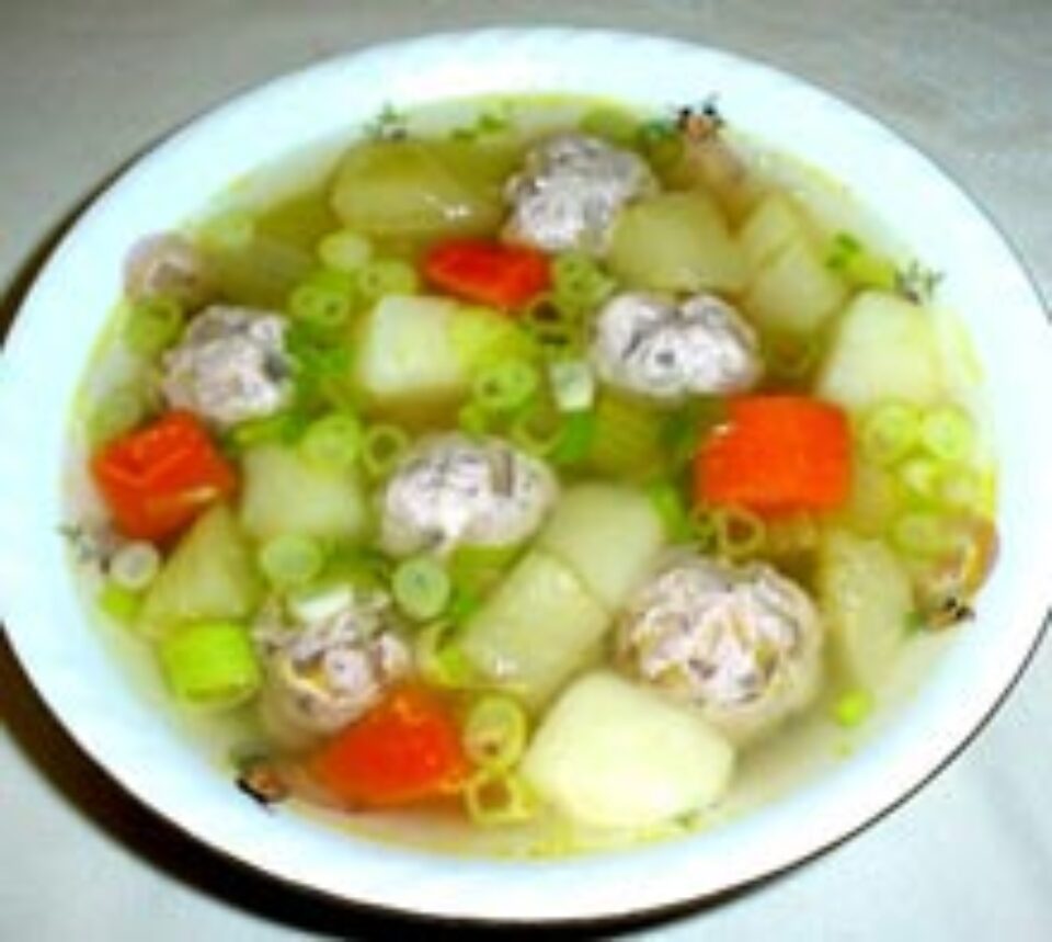 Secretele dietei cu supă de varză Secretele dietei cu supă de varză