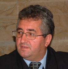 Lungu îi recomandă lui Barbă să învețe să cânte