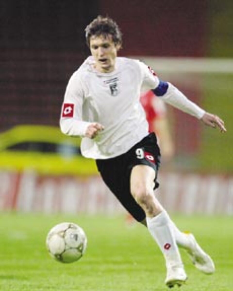 Mazilu și Lazăr au semnat pe patru ani Mazilu și Lazăr au semnat pe patru ani