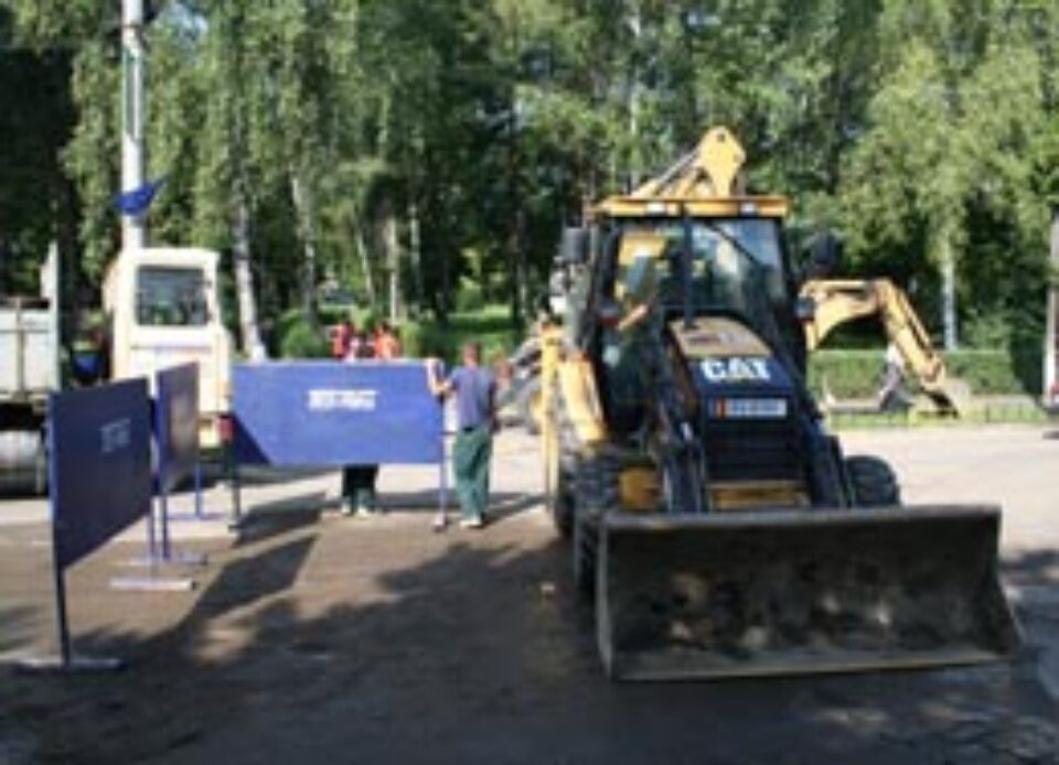Kaufland dă vina pe constructor pentru haosul de pe strada Universității Kaufland dă vina pe constructor pentru haosul de pe strada Universității