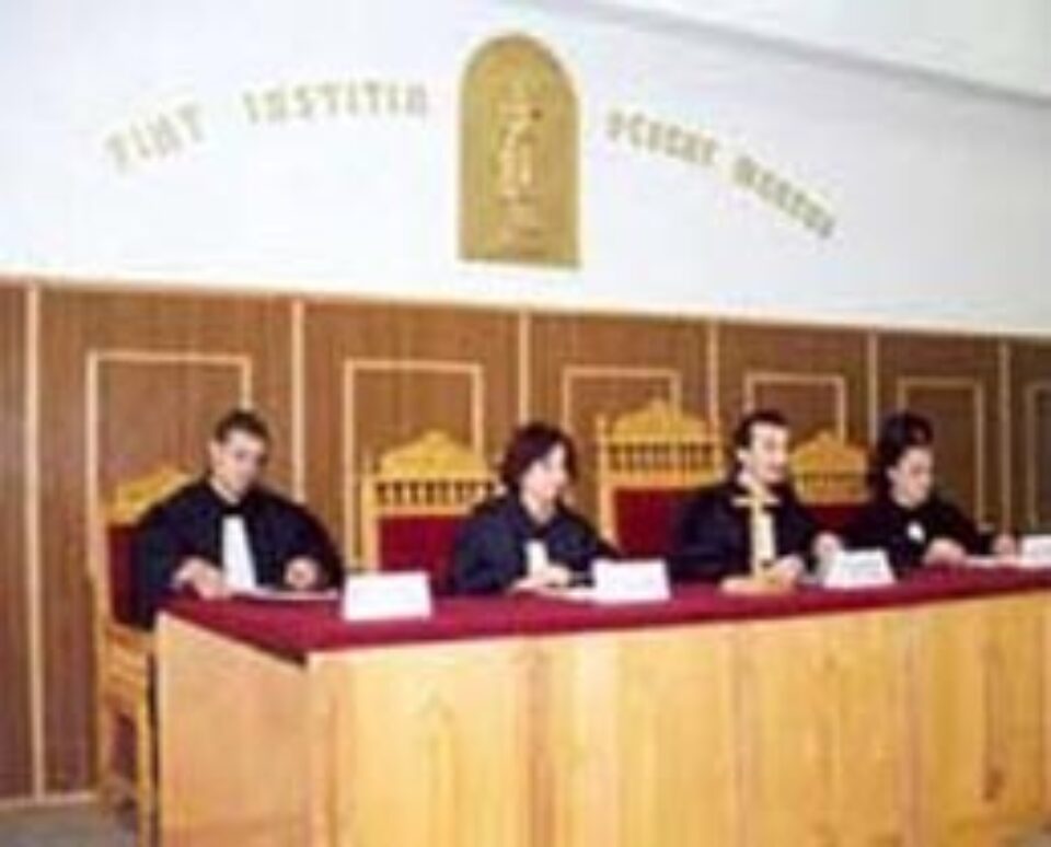 Judecătorii, buni de plată