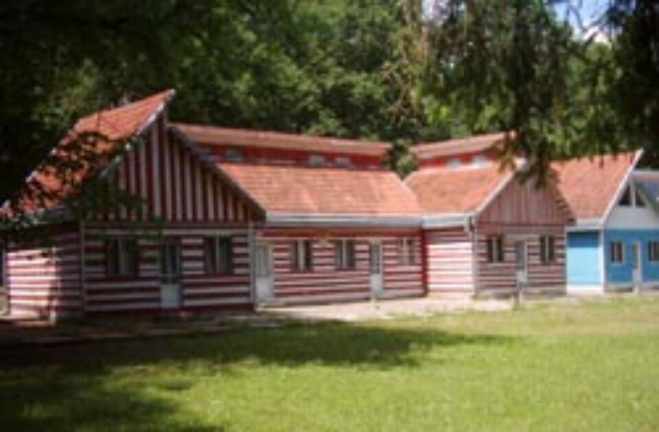 Tabăra Bucșoaia, închisă de inspectorii sanitari