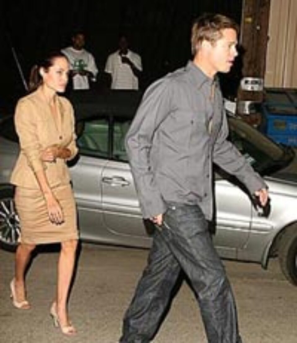 Brad Pitt a negat zvonurile potrivit cărora Angelina Jolie ar fi din nou însărcinată
