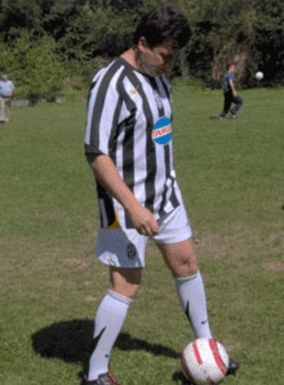 Meci al VIP-urilor pe malul Moldovei