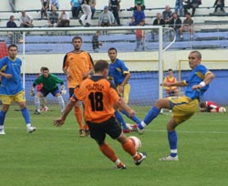 Țintesc un succes care să-i mențină sus