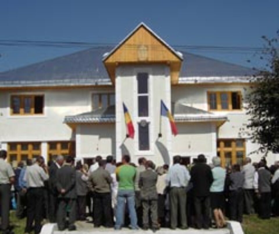 Primărie nouă inaugurată în comuna Preutești