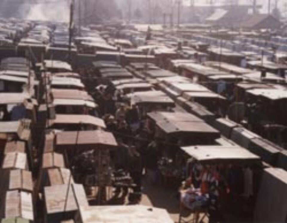 Proiectul de modernizare a Bazarului, “ciopârțit” de interesele comercianților Proiectul de modernizare a Bazarului, “ciopârțit” de interesele comercianților