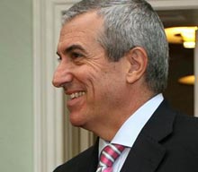 Premierul Tăriceanu, ministrul Flutur şi ÎPS Pimen, la sfat pentru retrocedarea pădurii către Biserică