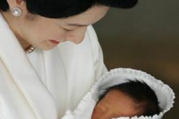 Prima ieșire în public a lui Hisahito, noul moștenitor al tronului Japoniei