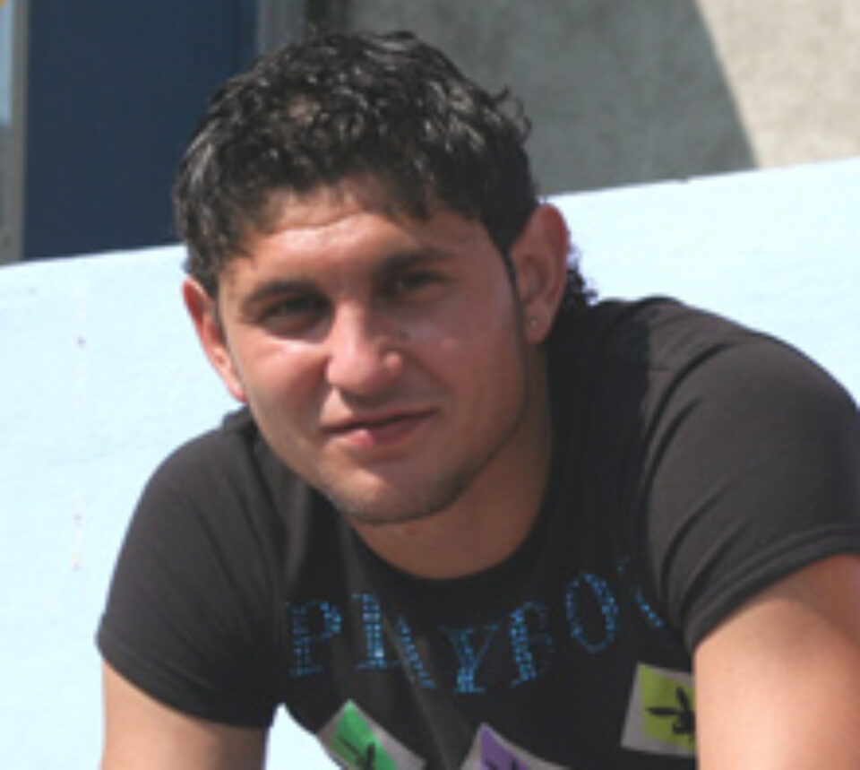 Din tribună, unde a fost sâmbătă, Rostaş s-a oprit direct în baruri şi s-a îmbătat muci