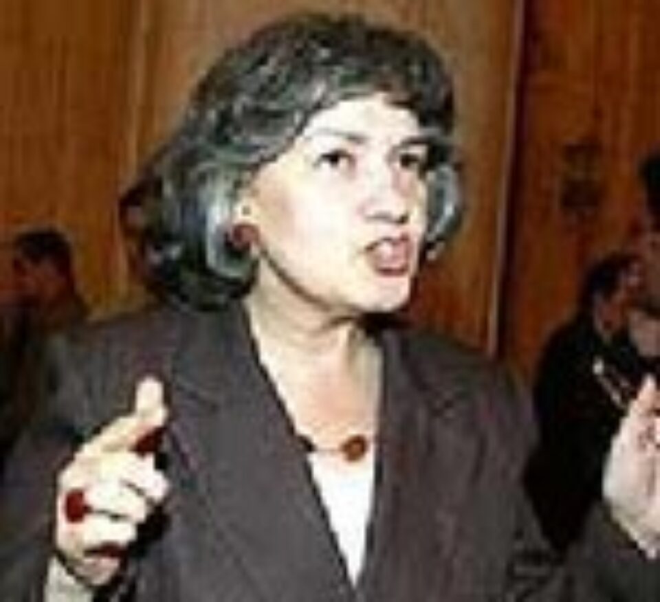 Mona Muscă, la CNSAS să se intereseze de verdictul dat în cazul ei