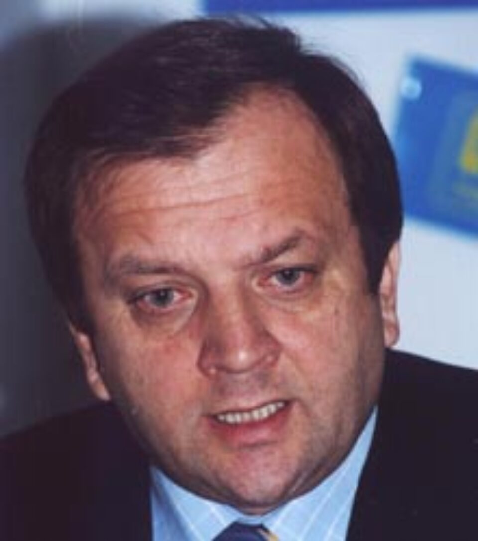 Flutur: „Toți cei implicați în modernizarea DN 17 au o parte de vină pentru întârzierea lucrărilor” Flutur: „Toți cei implicați în modernizarea DN 17 au o parte de vină pentru întârzierea lucrărilor”