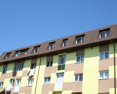 Locuințele mansardate, interzise săracilor și neaccesibile celor cu handicap