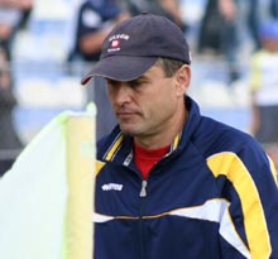 Cutremur pe banca tehnică: Radu și secunzii săi demiși Cutremur pe banca tehnică: Radu și secunzii săi demiși