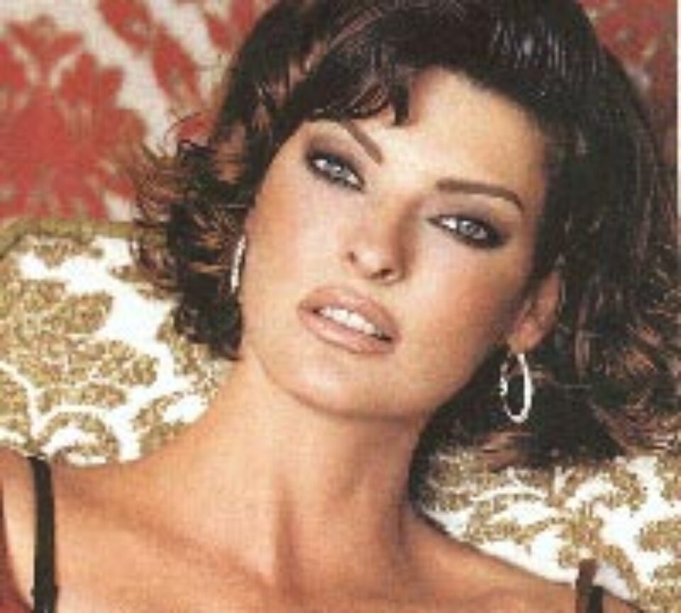 Linda Evangelista și secretele sale de frumusețe Linda Evangelista și secretele sale de frumusețe