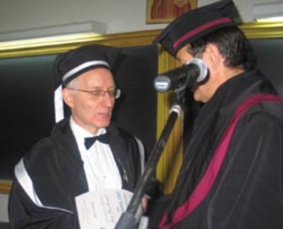 Scriitorul și publicistul francez Jean-Yves Conrad, doctor Honoris Causa al Universității „Ștefan cel Mare”