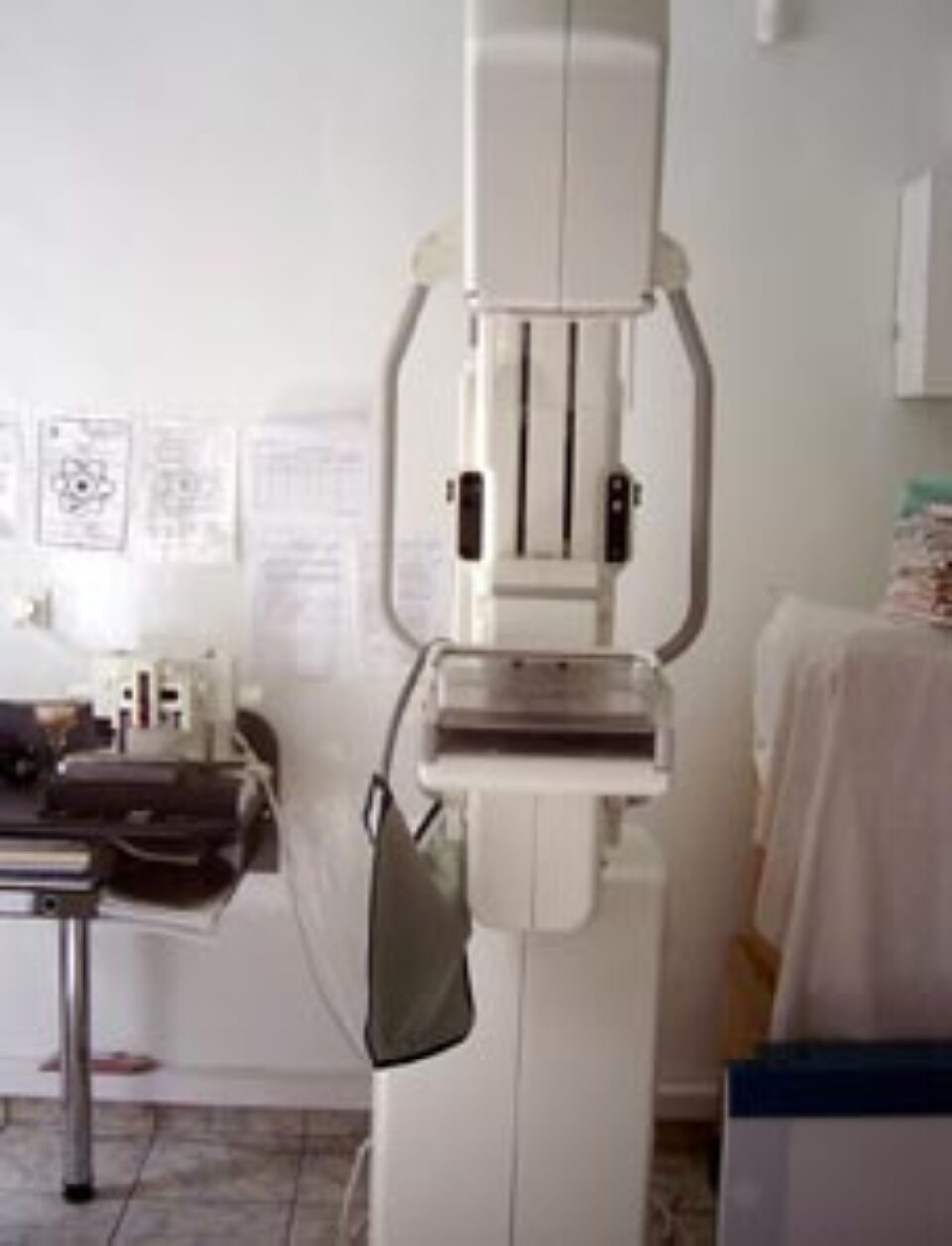 Mamograful de la Spitalul Județean nu poate fi recuperat până în 2009