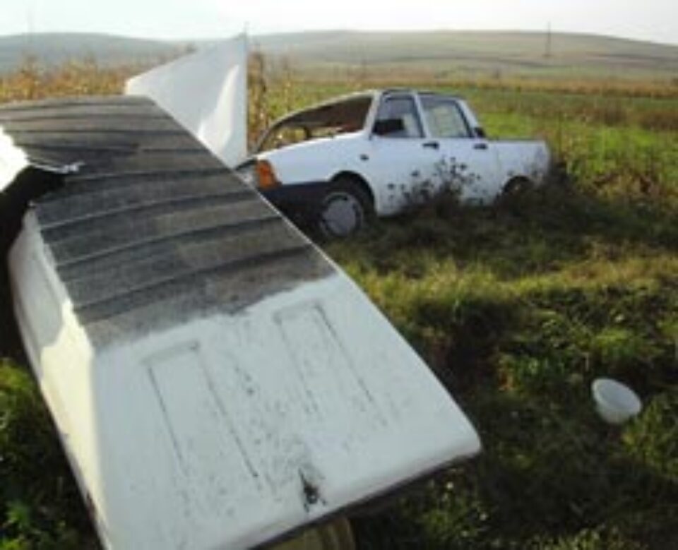 Șoferul Spitalului Județean a plecat la plimbare cu mașina unității în timpul programului