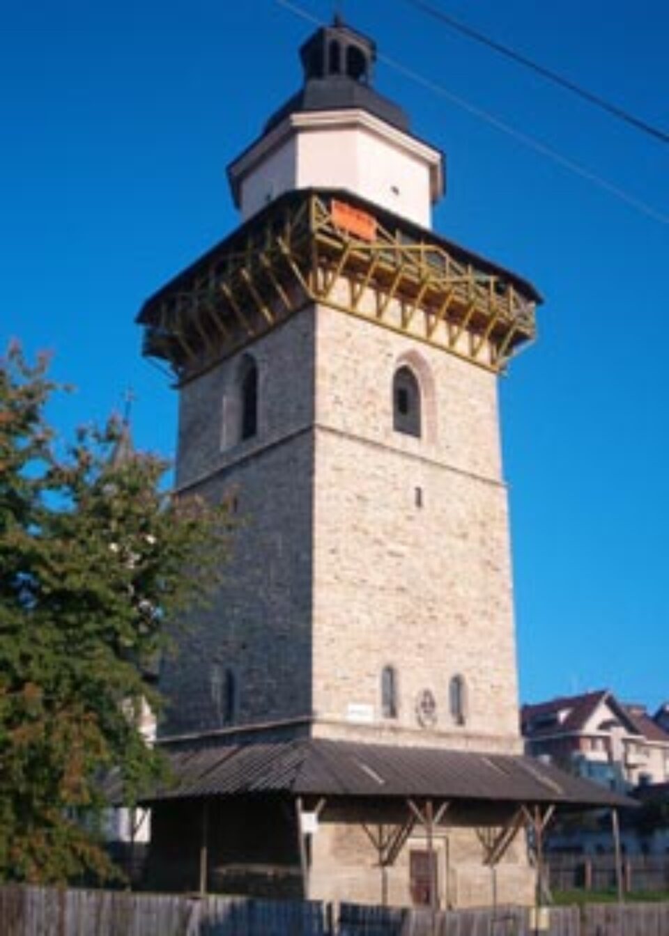 Turnul Lăpușneanu, cel mai înalt turn medieval al Sucevei Turnul Lăpușneanu, cel mai înalt turn medieval al Sucevei