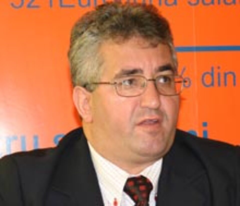 Liberalii suceveni, revoltați că social democrații au găsit nod în papură Târgului Lăptarilor Liberalii suceveni, revoltați că social democrații au găsit nod în papură Târgului Lăptarilor