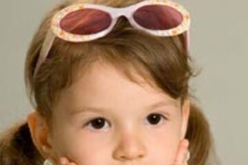 Cleopatra Stratan a primit un dublu disc de platină pentru vânzări record