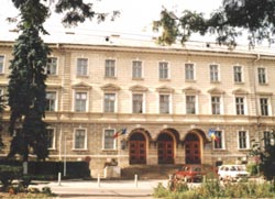 Activitatea instantelor va fi blocata