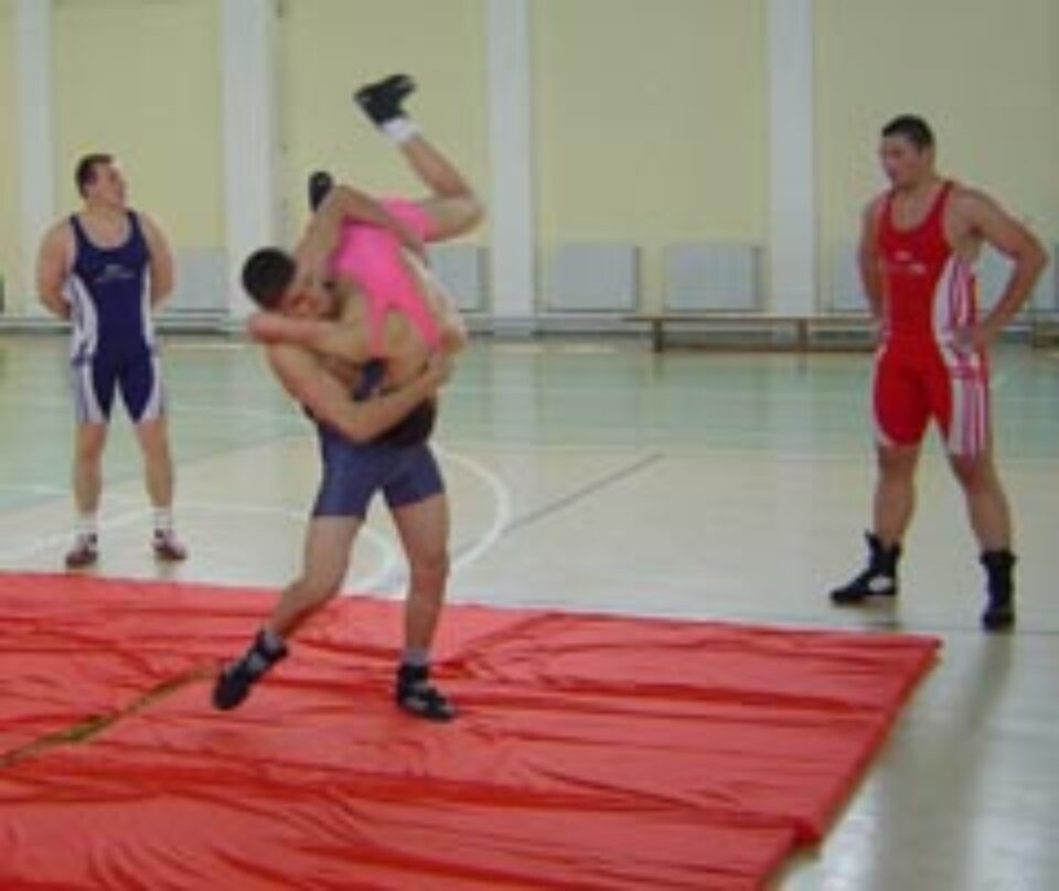 Sucevenii mai au un pas până la turneul final Sucevenii mai au un pas până la turneul final