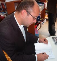 Cozmin Gușă sau „singurătatea alergătorului de cursă lungă”