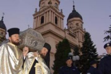 Președintele participă, astăzi, la Iași, la sărbătoarea Sfintei Parascheva