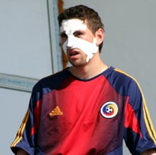 Mihai Luca și-a schimbat look-ul