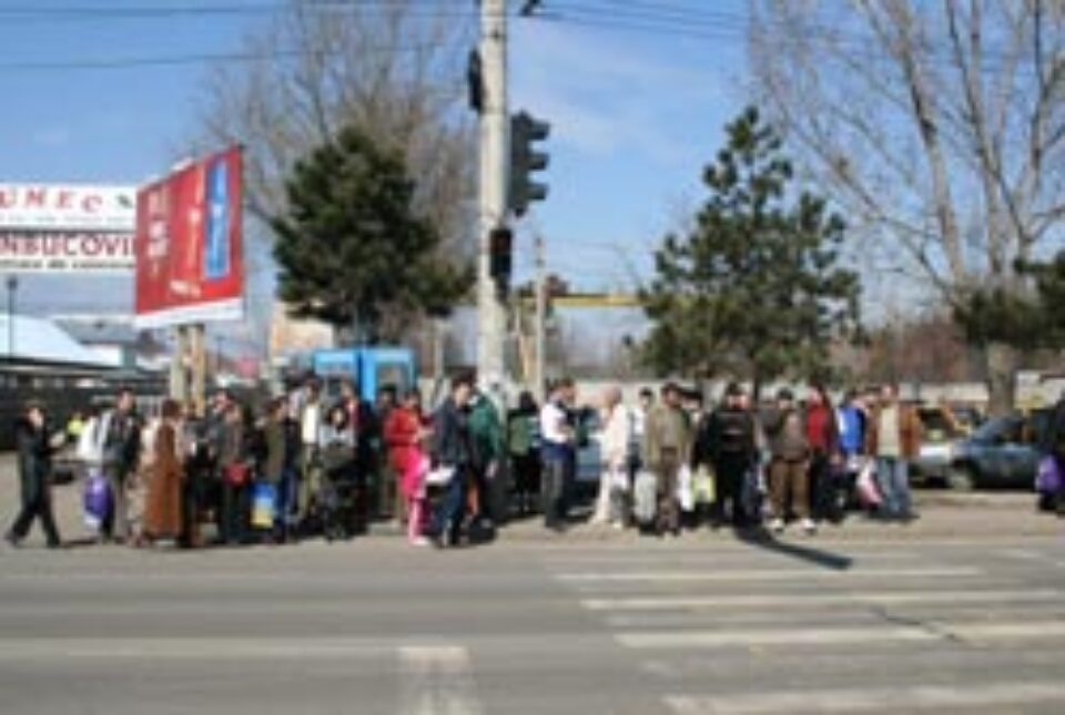 În zona Bazarului se va amenaja un sens giratoriu