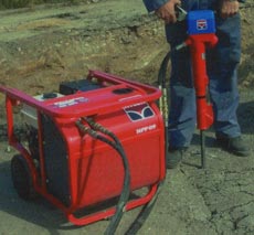 HIGH TECH Suceava a organizat o demonstrație de utilaje pentru construcții