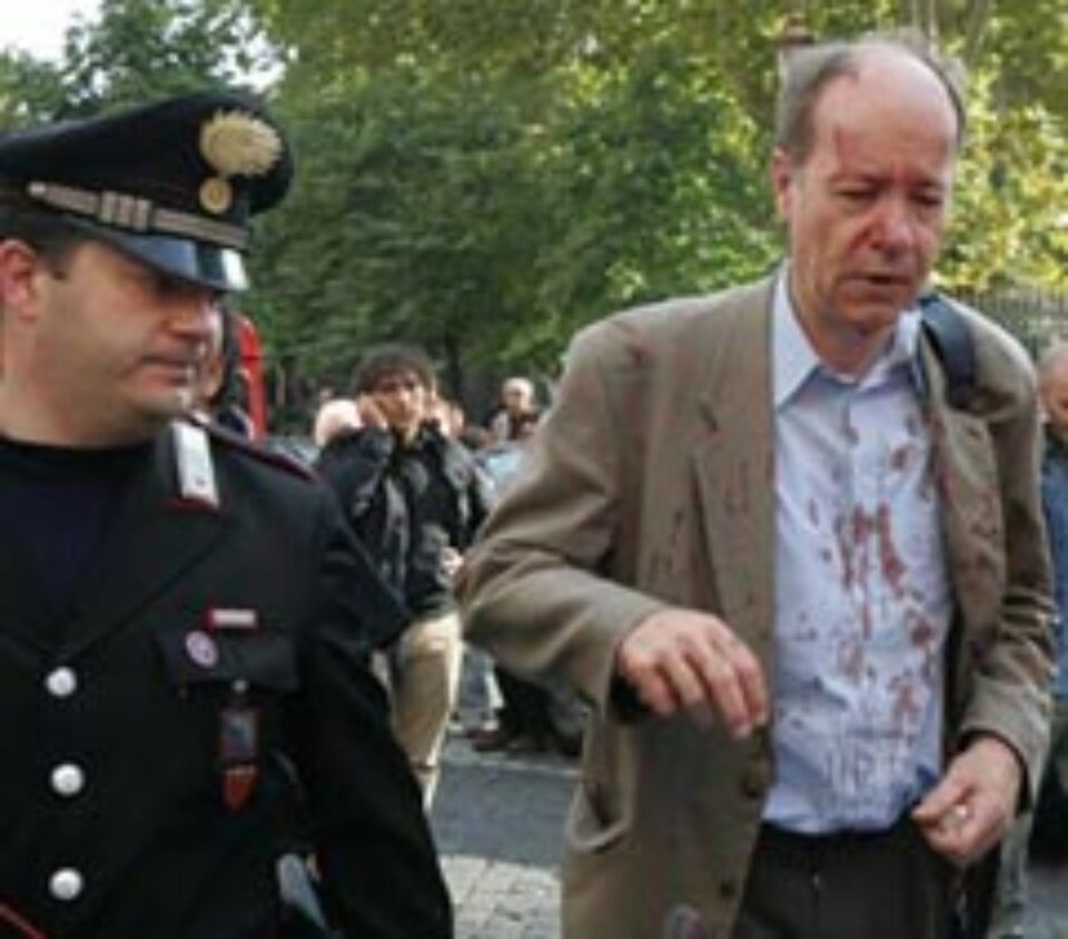 Cel puțin nouă români au fost răniți în accidentul de metrou de la Roma