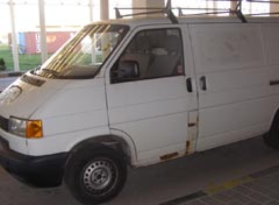 A vrut să mituiască un polițist de frontieră cu 60 de dolari