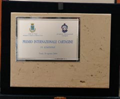 Ministrul Flutur, premiu internațional pentru „merite umane și profesionale”