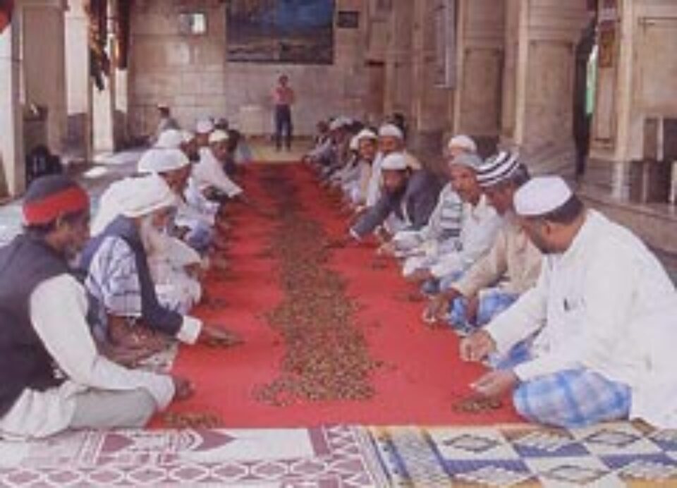 Obiceiuri cu prilejul nașterii, căsătoriei și morții Obiceiuri cu prilejul nașterii, căsătoriei și morții